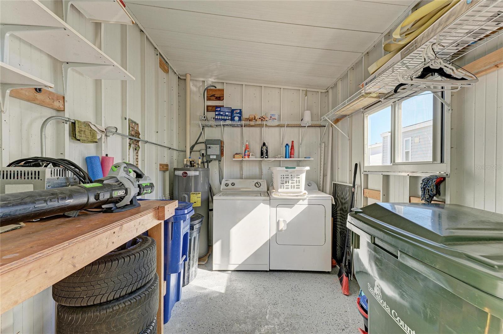 8 S BUENA VISTA AVE, ENGLEWOOD, FL, 34223