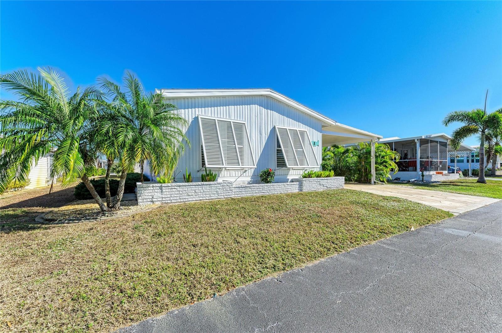 8 S BUENA VISTA AVE, ENGLEWOOD, FL, 34223
