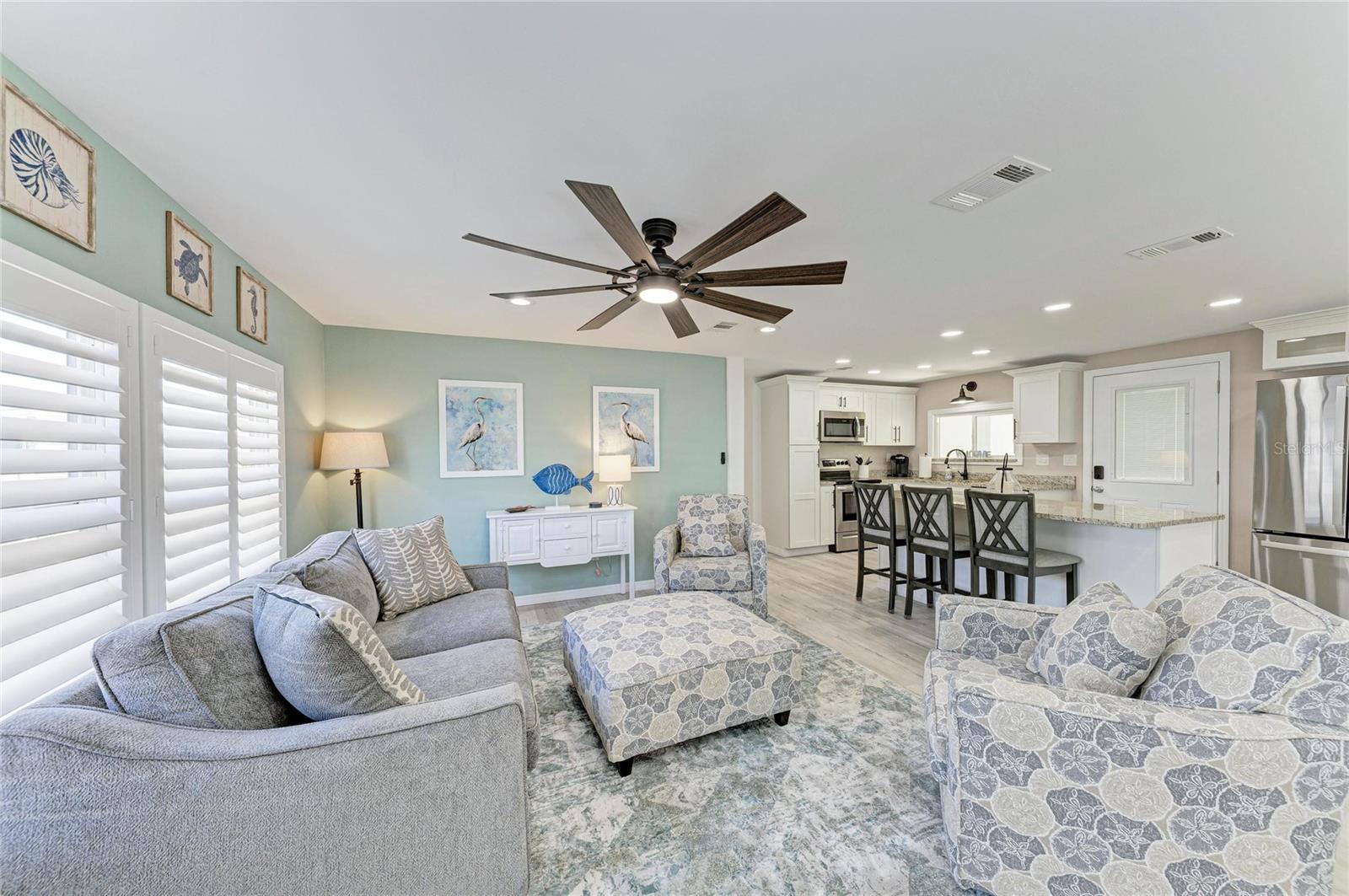 8 S BUENA VISTA AVE, ENGLEWOOD, FL, 34223