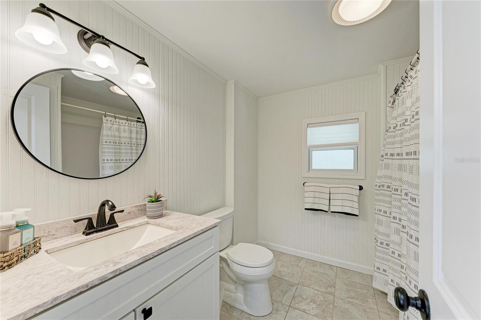 8 S BUENA VISTA AVE, ENGLEWOOD, FL, 34223