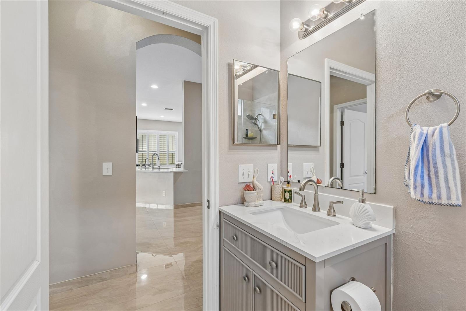 20133 HERON CROSSING DR, TAMPA, FL, 33647