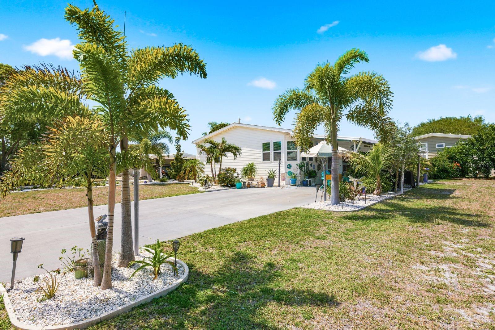 137 LAKE TARPON DR #18, PALM HARBOR, FL, 34684