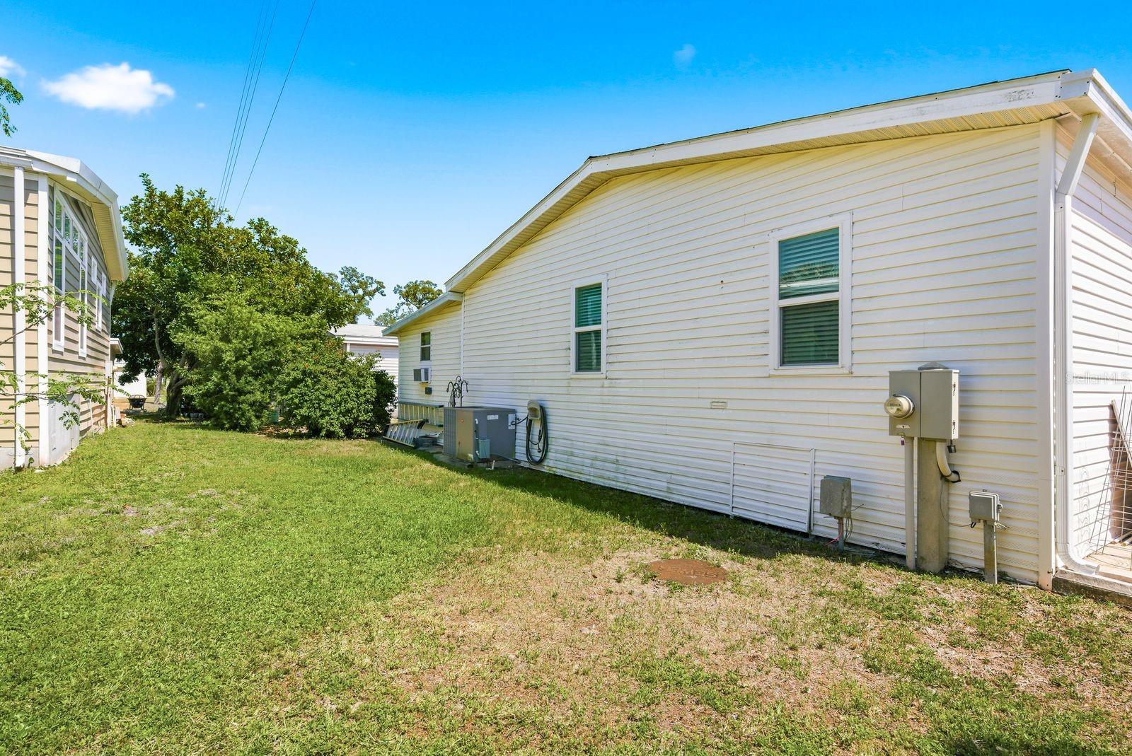 137 LAKE TARPON DR #18, PALM HARBOR, FL, 34684