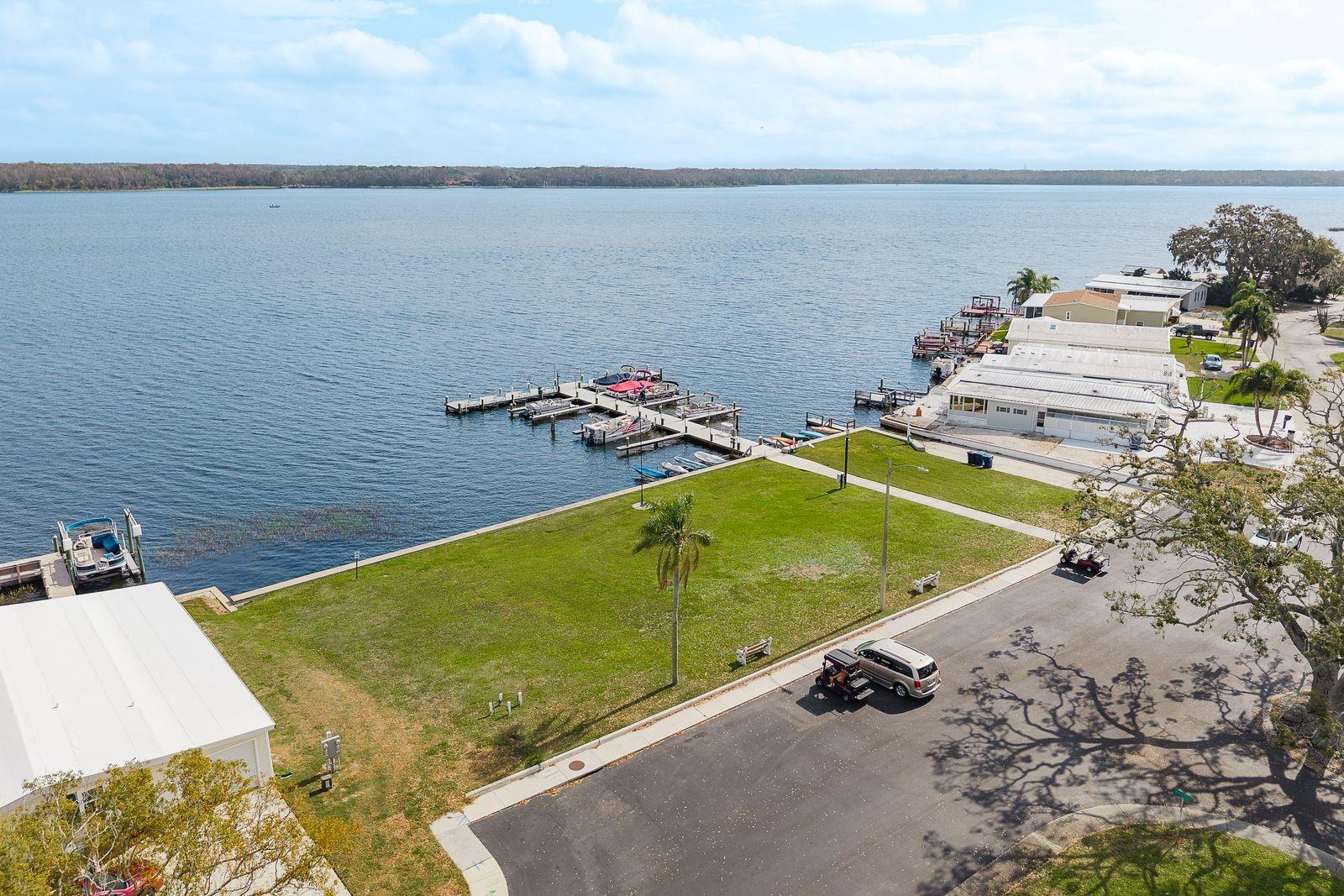 137 LAKE TARPON DR #18, PALM HARBOR, FL, 34684
