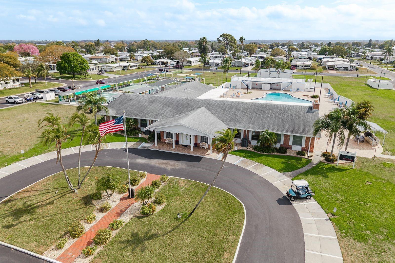 137 LAKE TARPON DR #18, PALM HARBOR, FL, 34684
