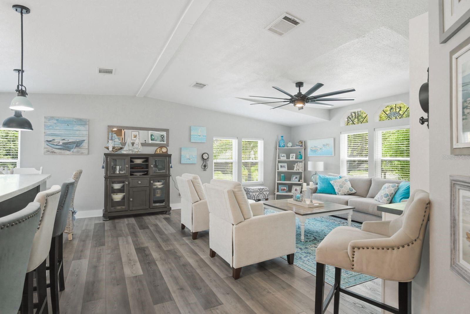 137 LAKE TARPON DR #18, PALM HARBOR, FL, 34684