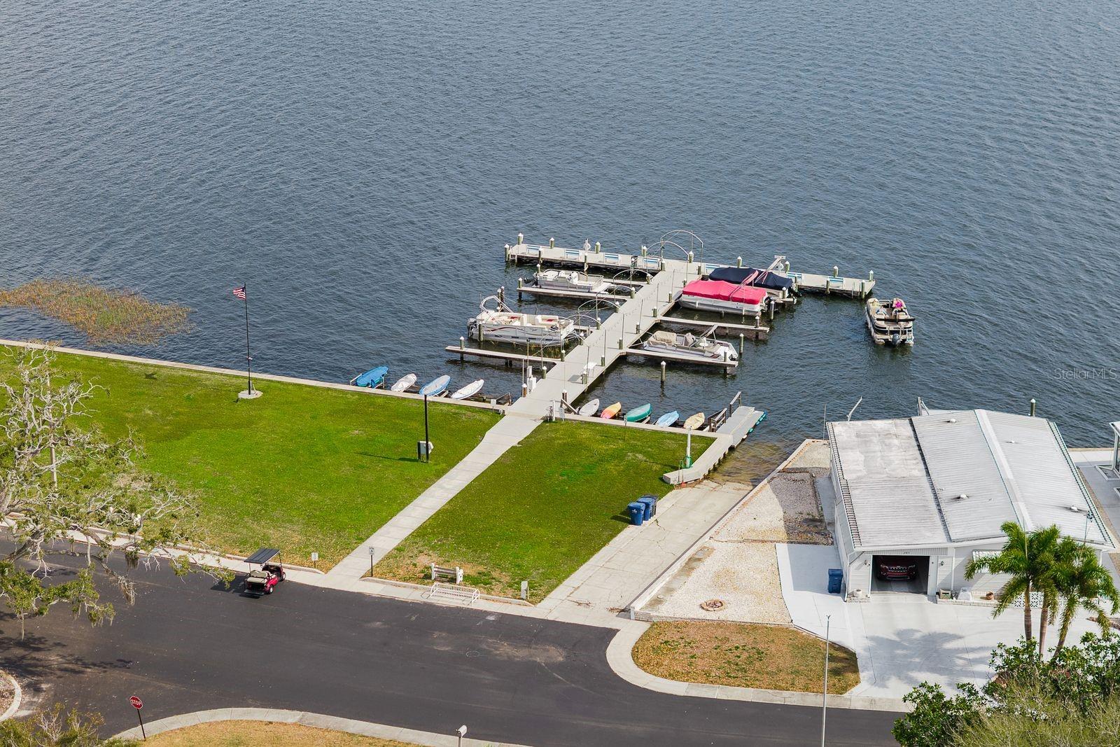 137 LAKE TARPON DR #18, PALM HARBOR, FL, 34684