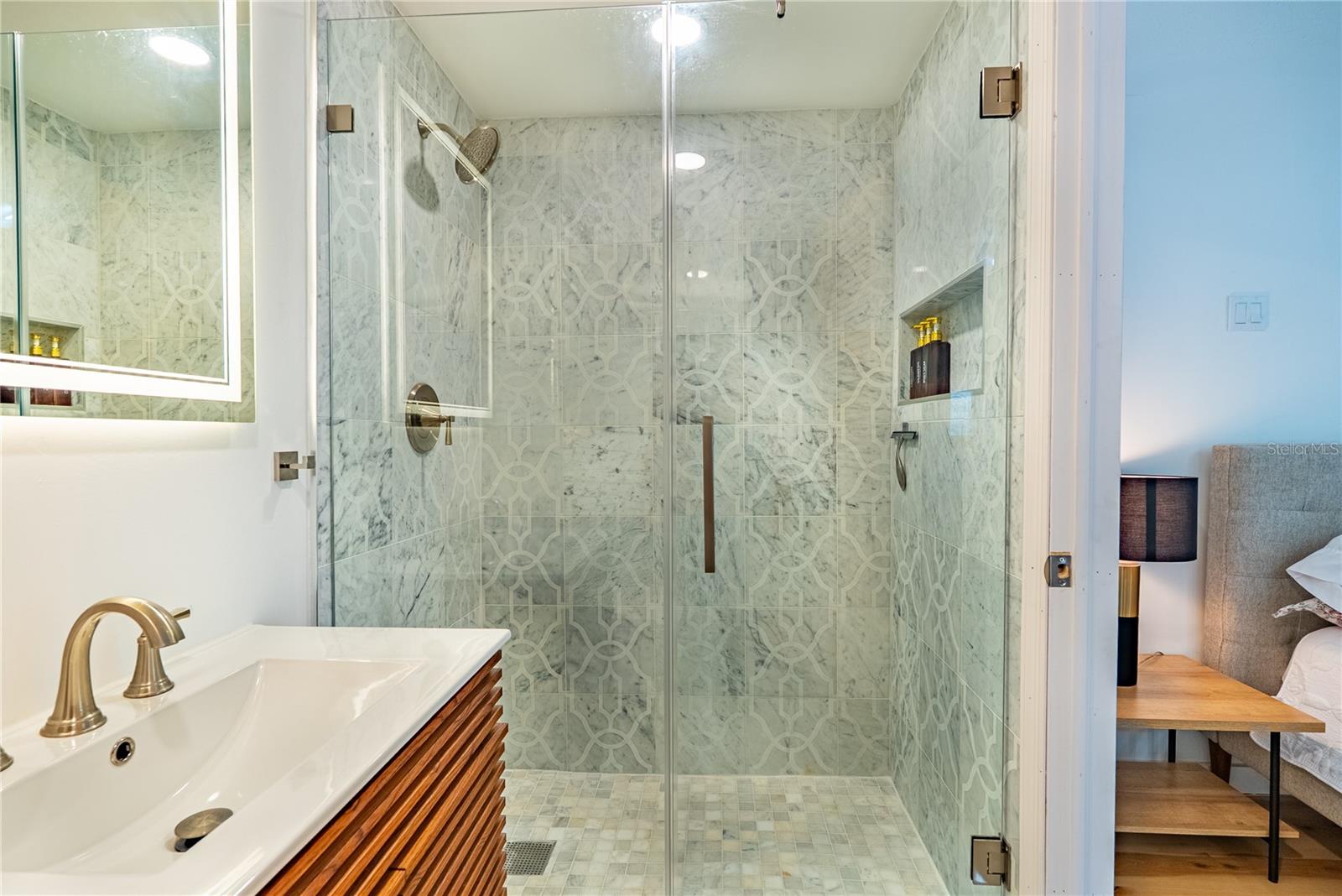 401 BULLARD PKWY, TEMPLE TERRACE, FL, 33617