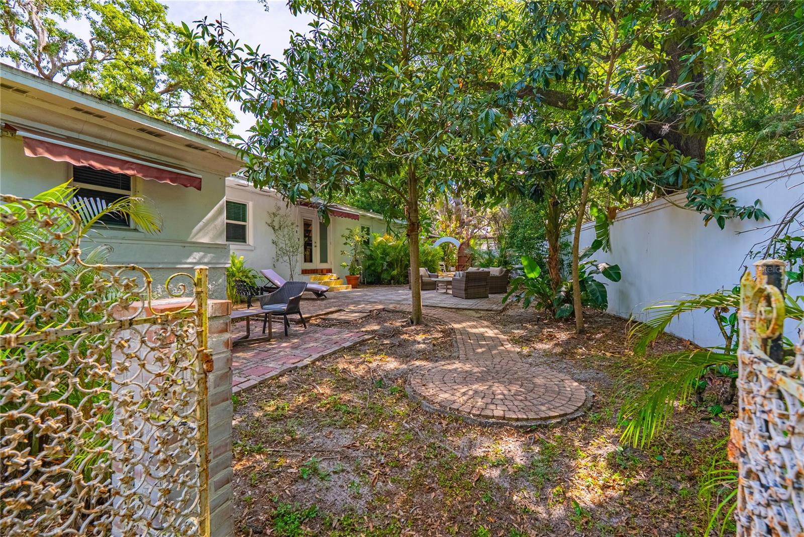 401 BULLARD PKWY, TEMPLE TERRACE, FL, 33617