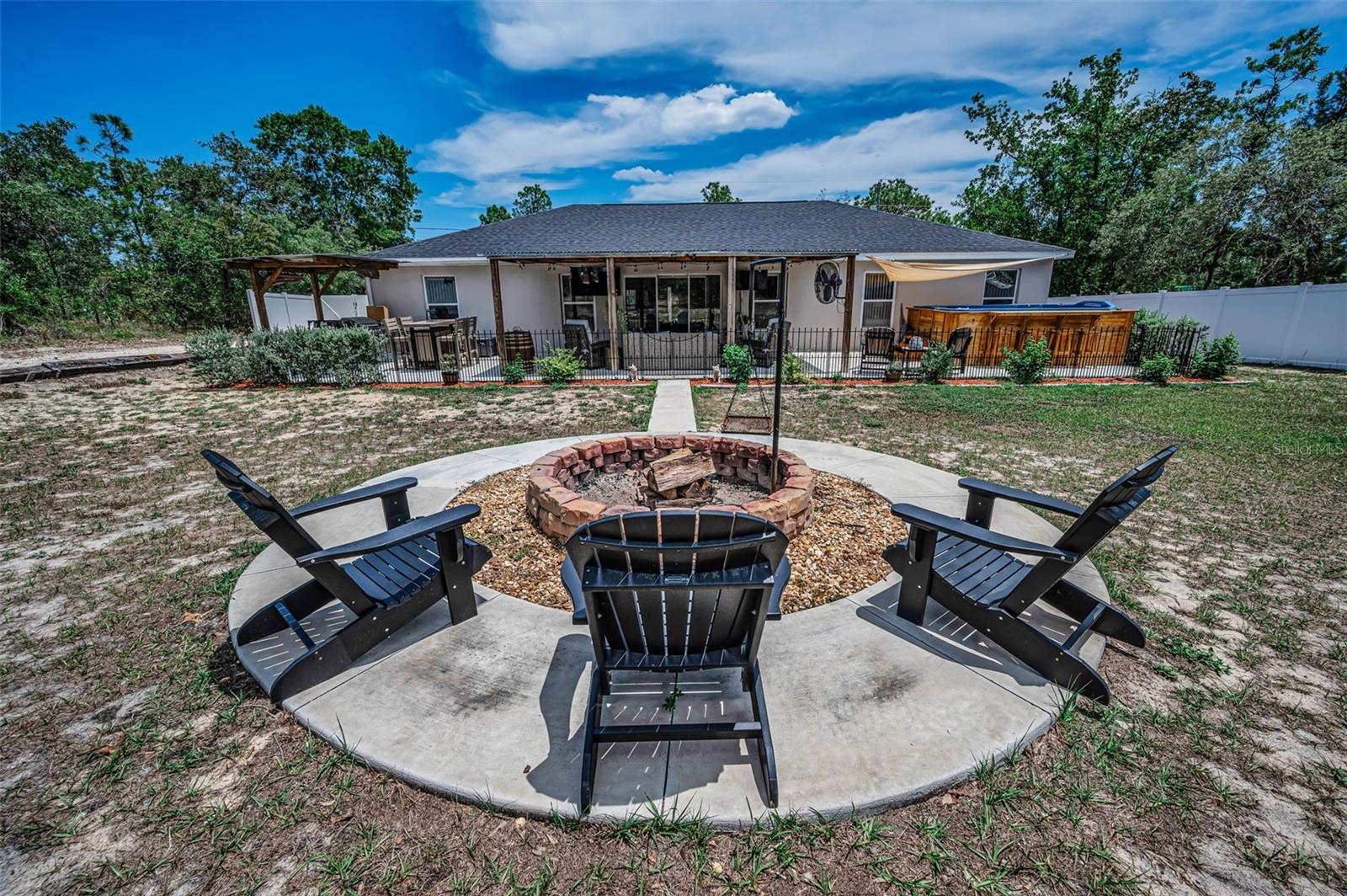 12123 FULMAR RD, WEEKI WACHEE, FL, 34614
