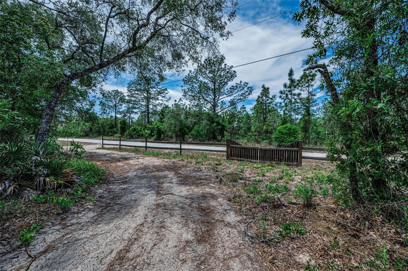 12123 FULMAR RD, WEEKI WACHEE, FL, 34614