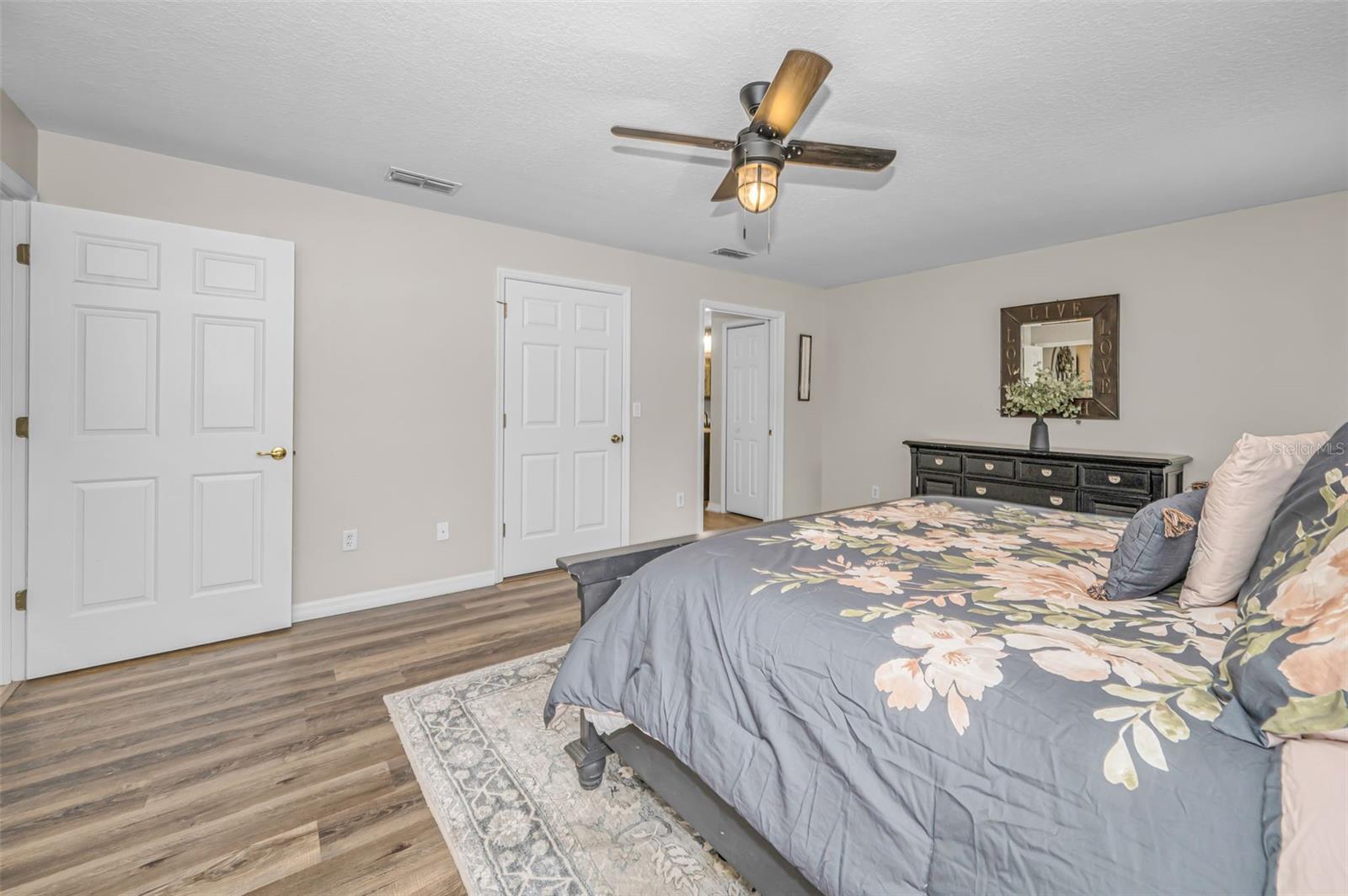 12123 FULMAR RD, WEEKI WACHEE, FL, 34614