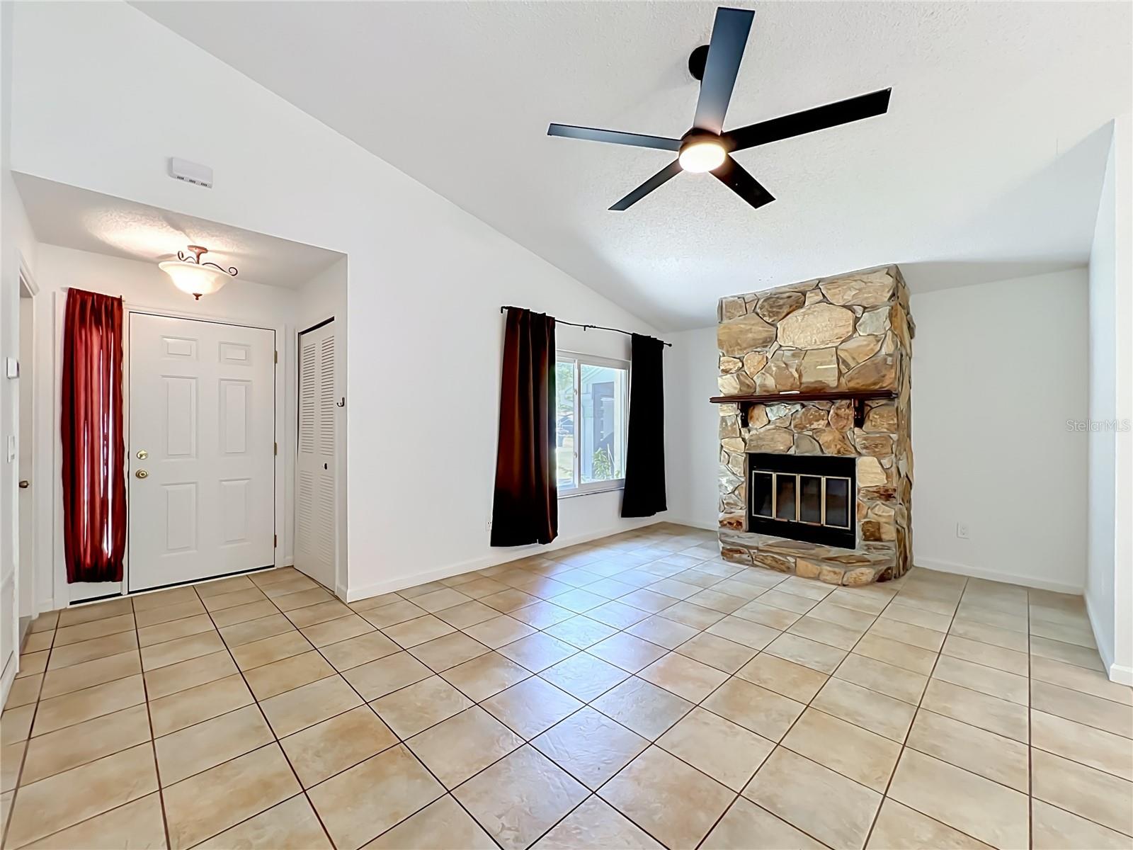 336 CANOE TRAIL LN, ORLANDO, FL, 32825
