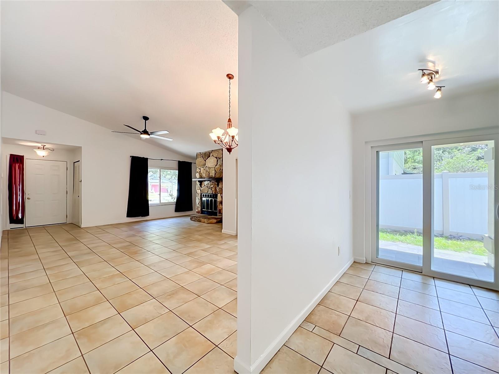 336 CANOE TRAIL LN, ORLANDO, FL, 32825