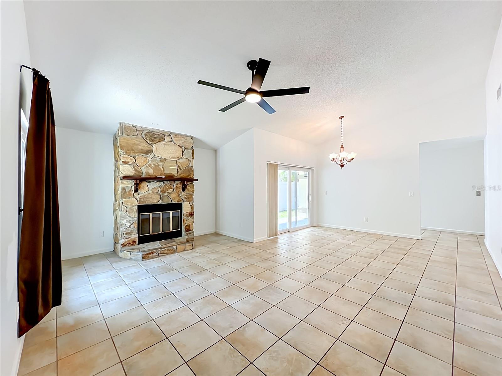 336 CANOE TRAIL LN, ORLANDO, FL, 32825