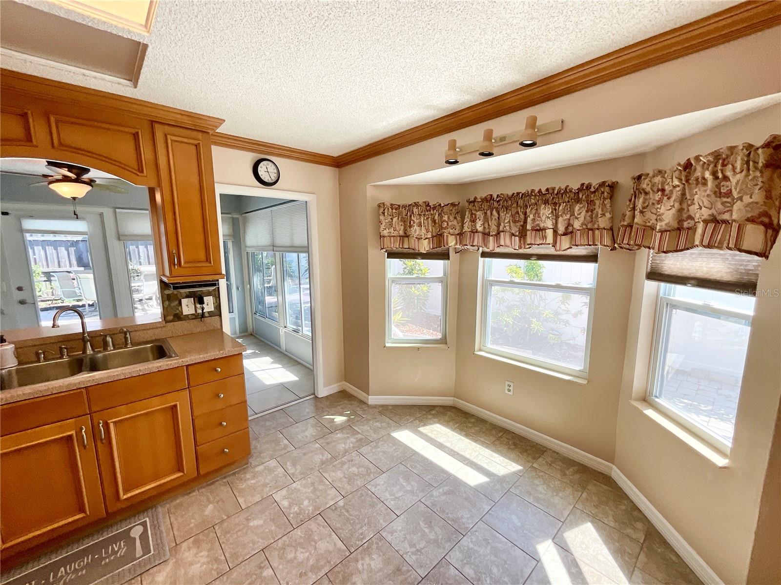 2913 LONGBROOKE WAY, CLEARWATER, FL, 33760