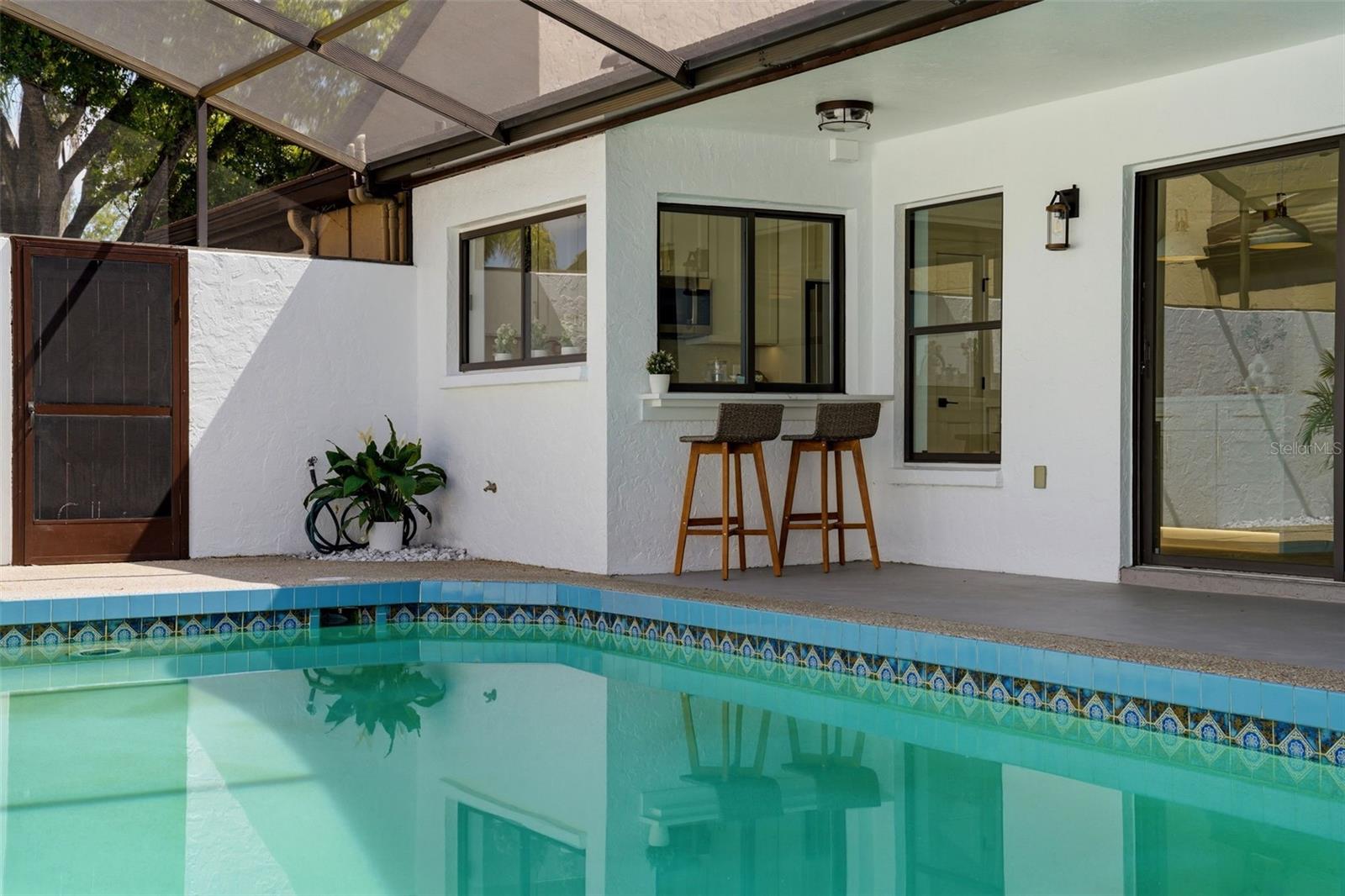 3692 GLEN OAKS MANOR DR, SARASOTA, FL, 34232