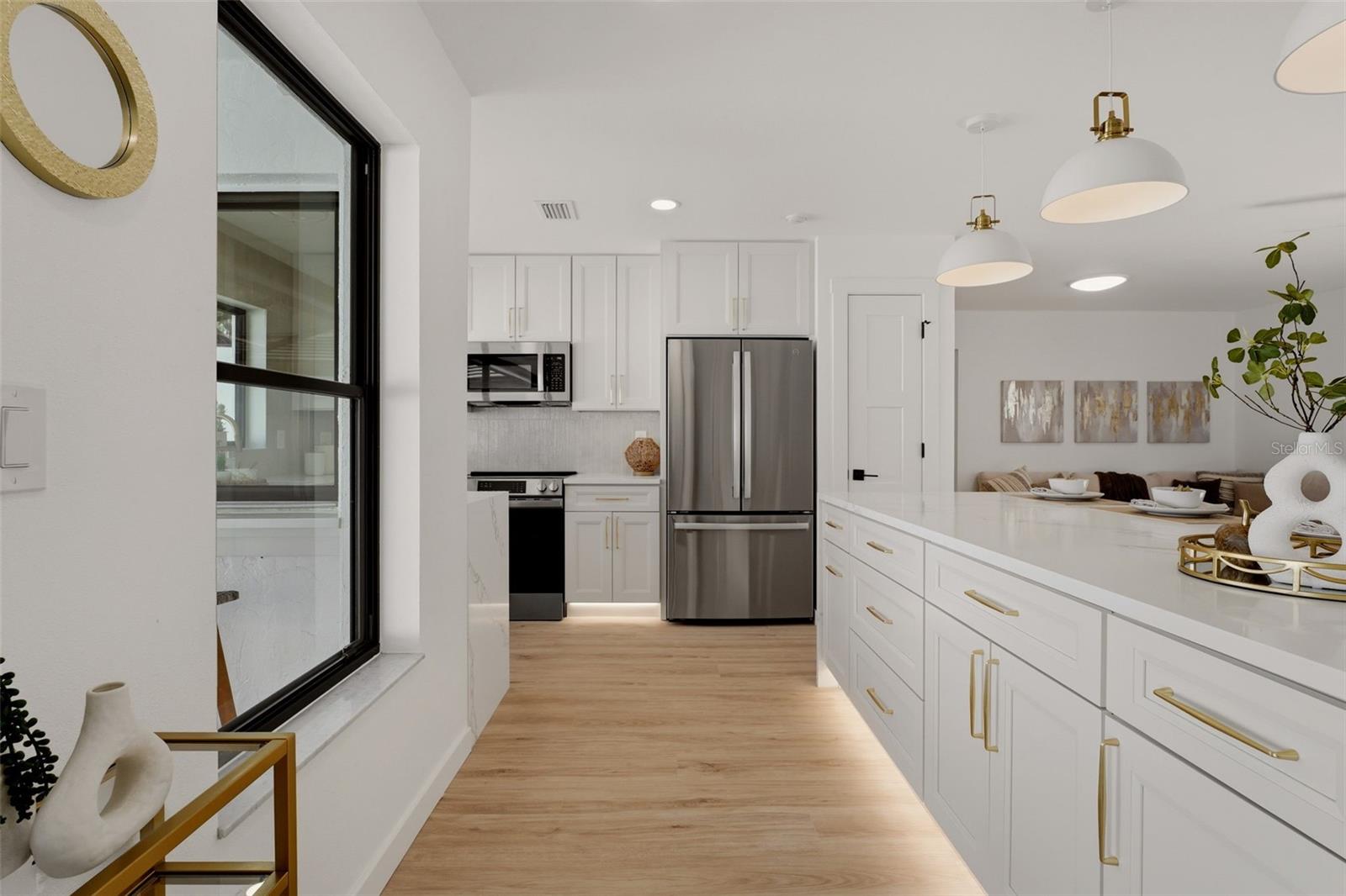 3692 GLEN OAKS MANOR DR, SARASOTA, FL, 34232