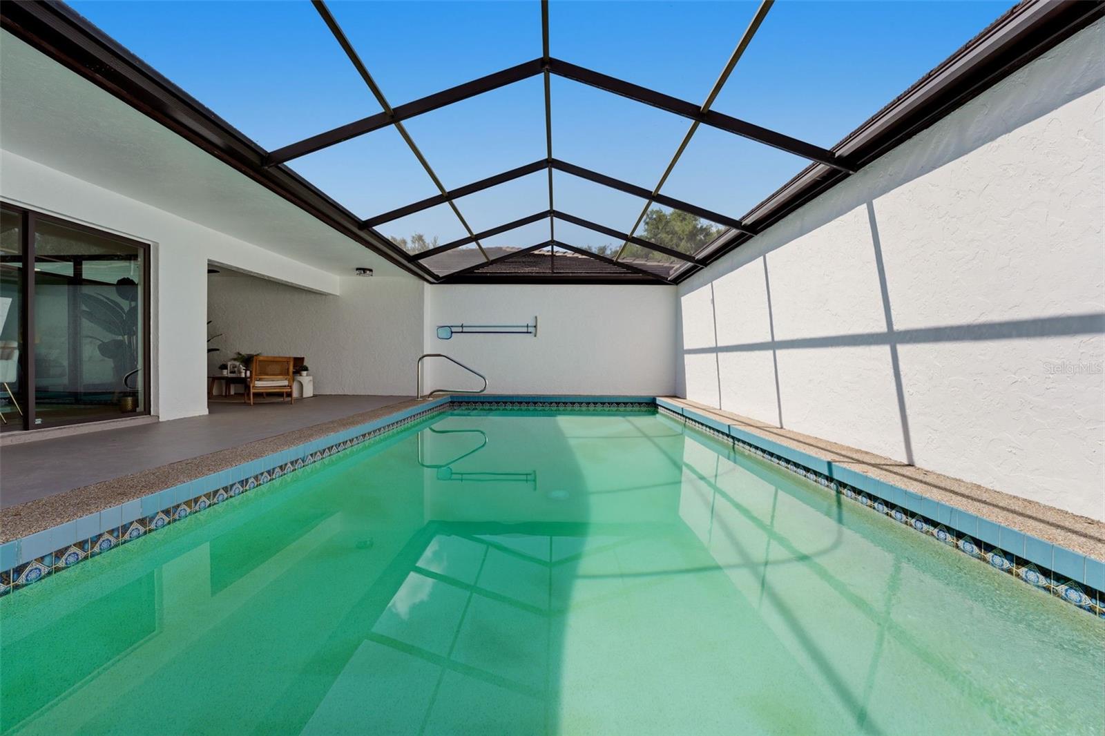 3692 GLEN OAKS MANOR DR, SARASOTA, FL, 34232