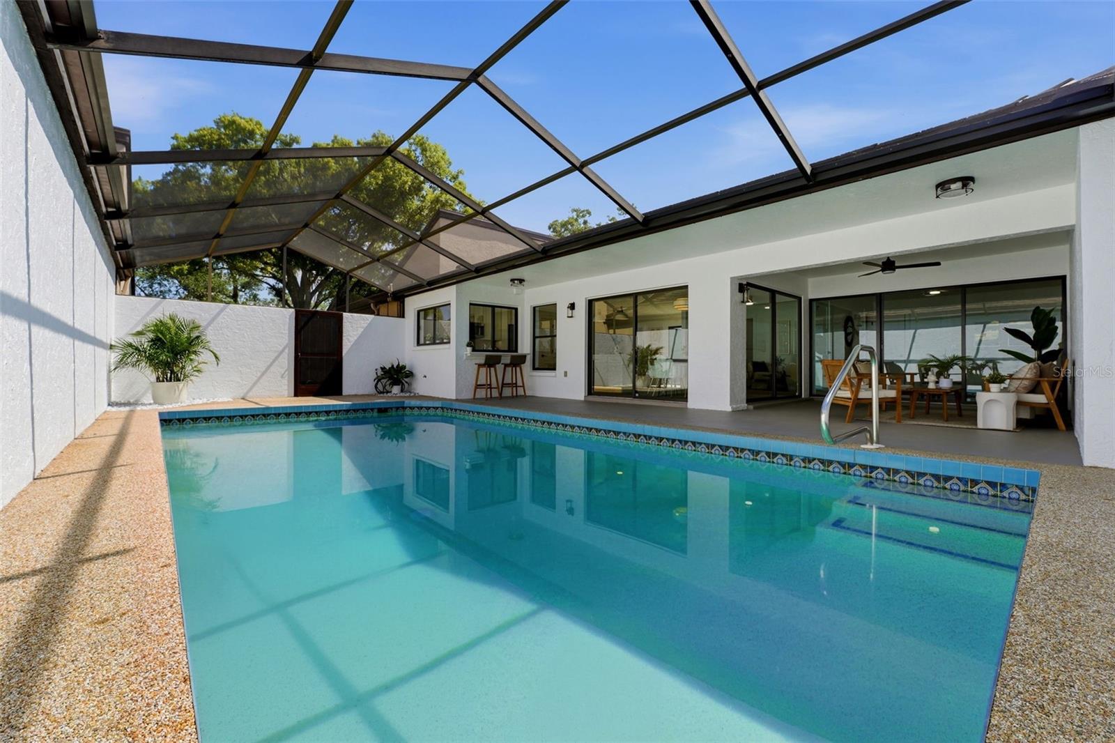 3692 GLEN OAKS MANOR DR, SARASOTA, FL, 34232