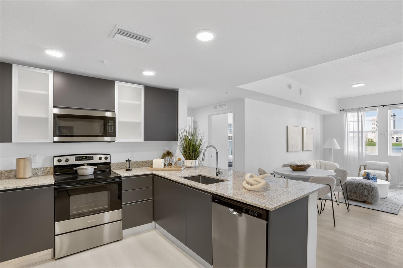 5579 MILLENIA PARK BLVD #412, ORLANDO, FL, 32839