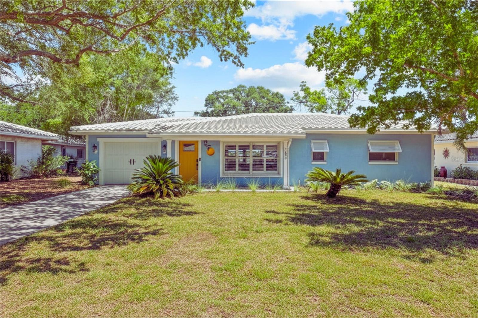 783 MANOR DR W, DUNEDIN, FL, 34698