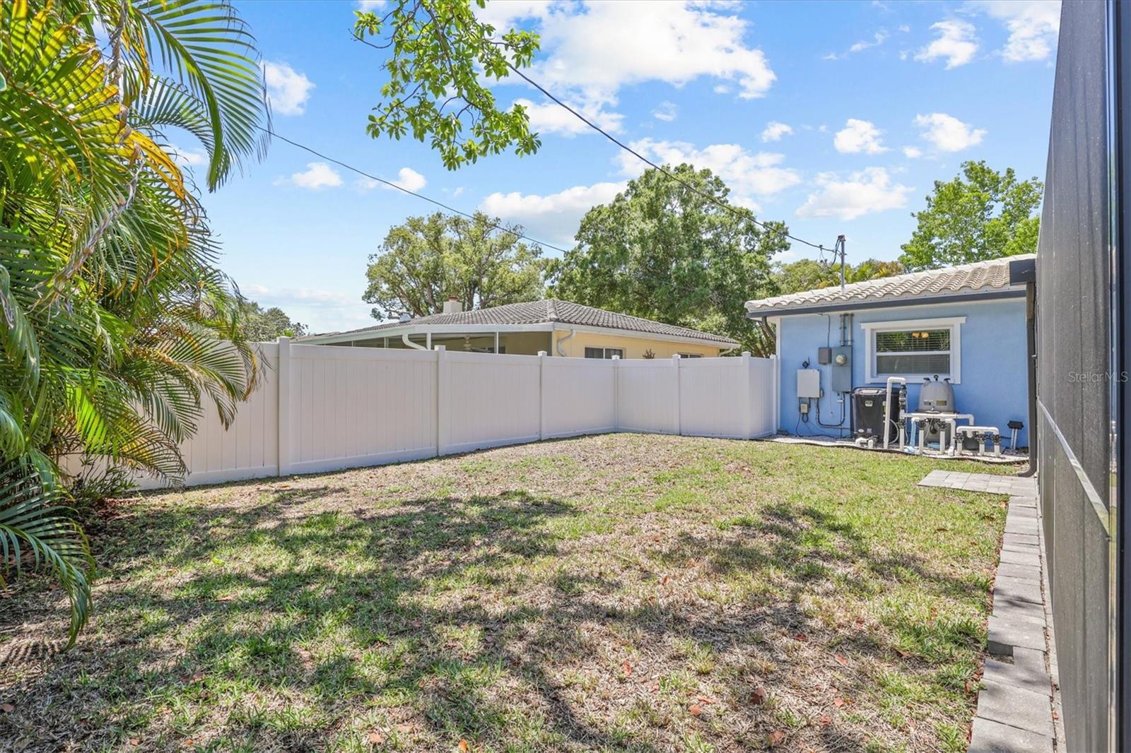 783 MANOR DR W, DUNEDIN, FL, 34698