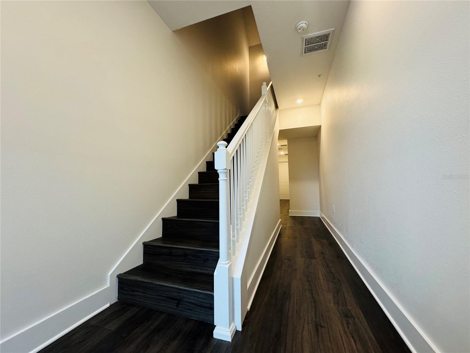 328 CENTER LAKE LN #A-4, OVIEDO, FL, 32765