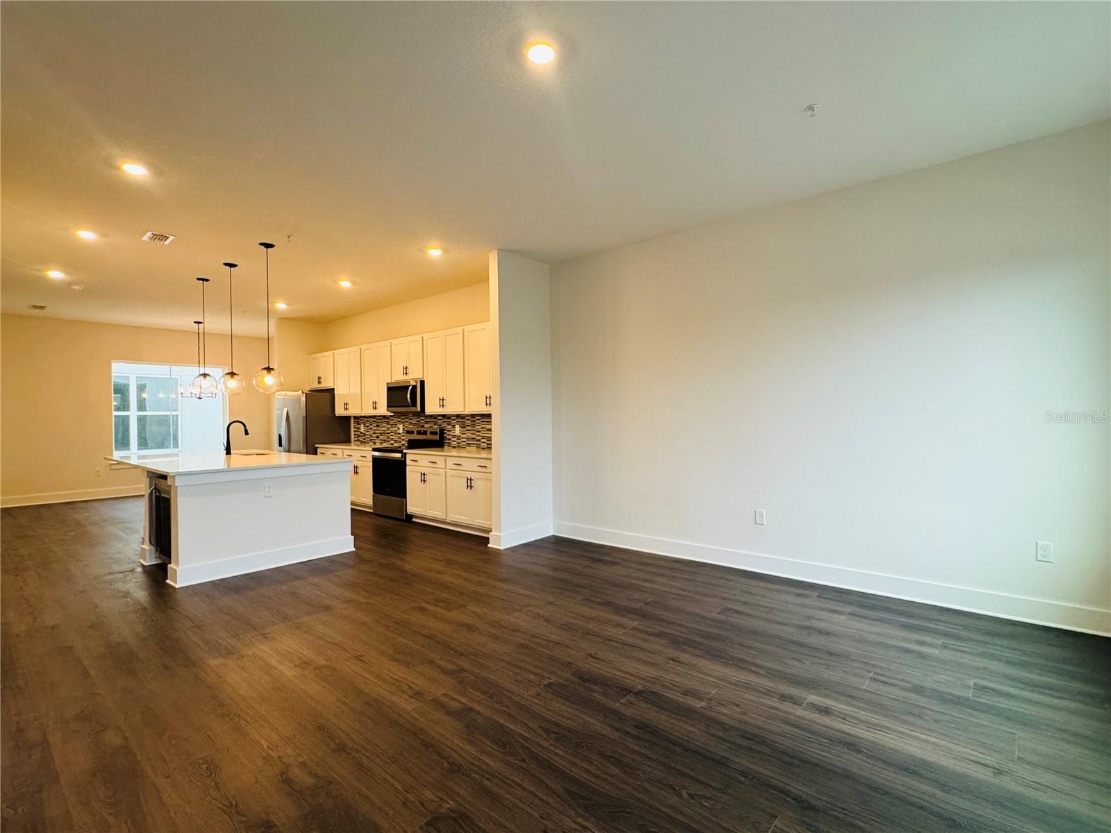 328 CENTER LAKE LN #A-4, OVIEDO, FL, 32765