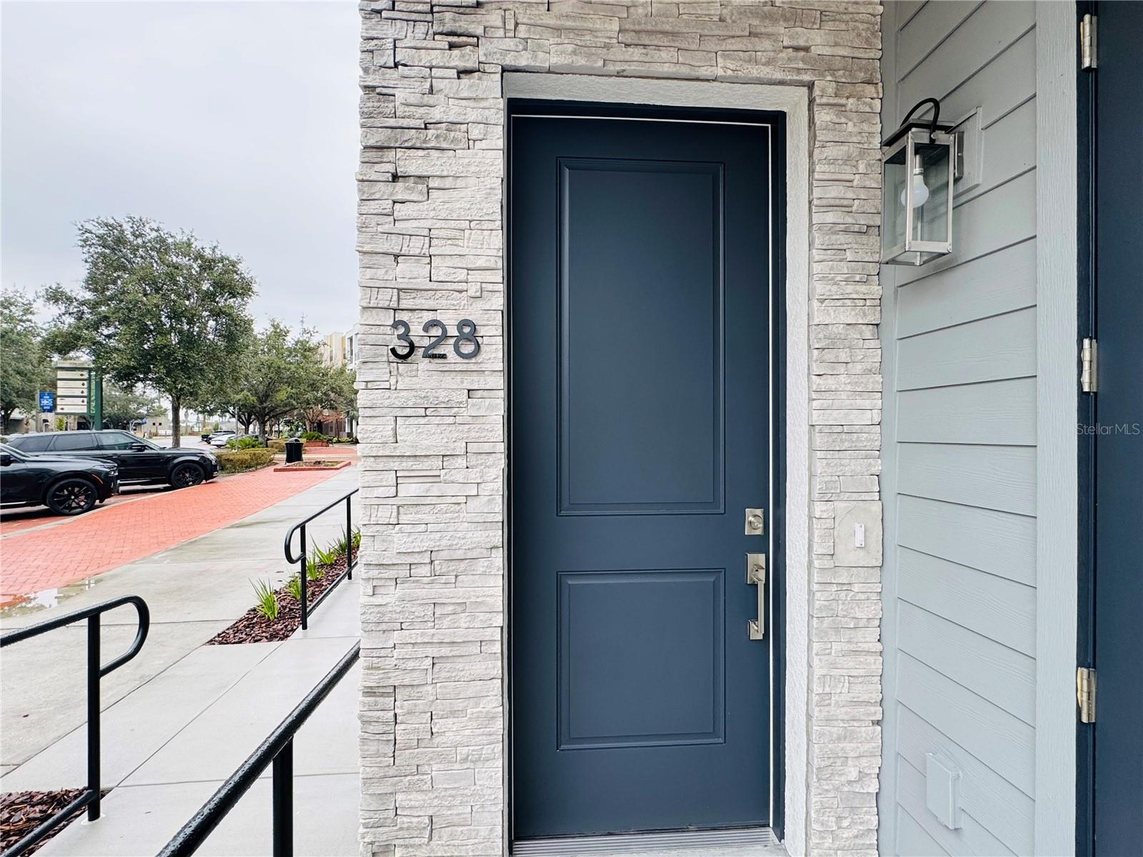 328 CENTER LAKE LN #A-4, OVIEDO, FL, 32765