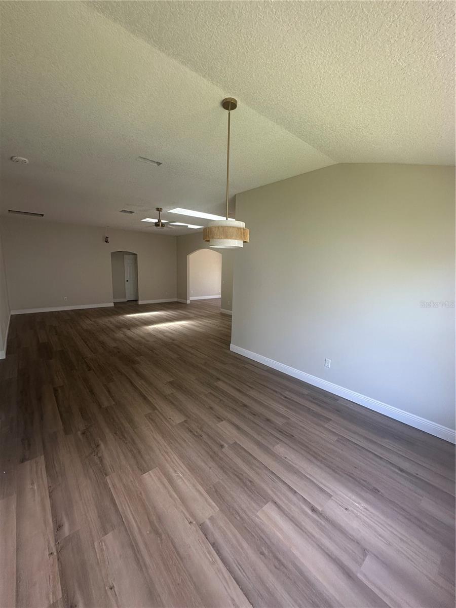 1012 DIEGO CT, LADY LAKE, FL, 32159