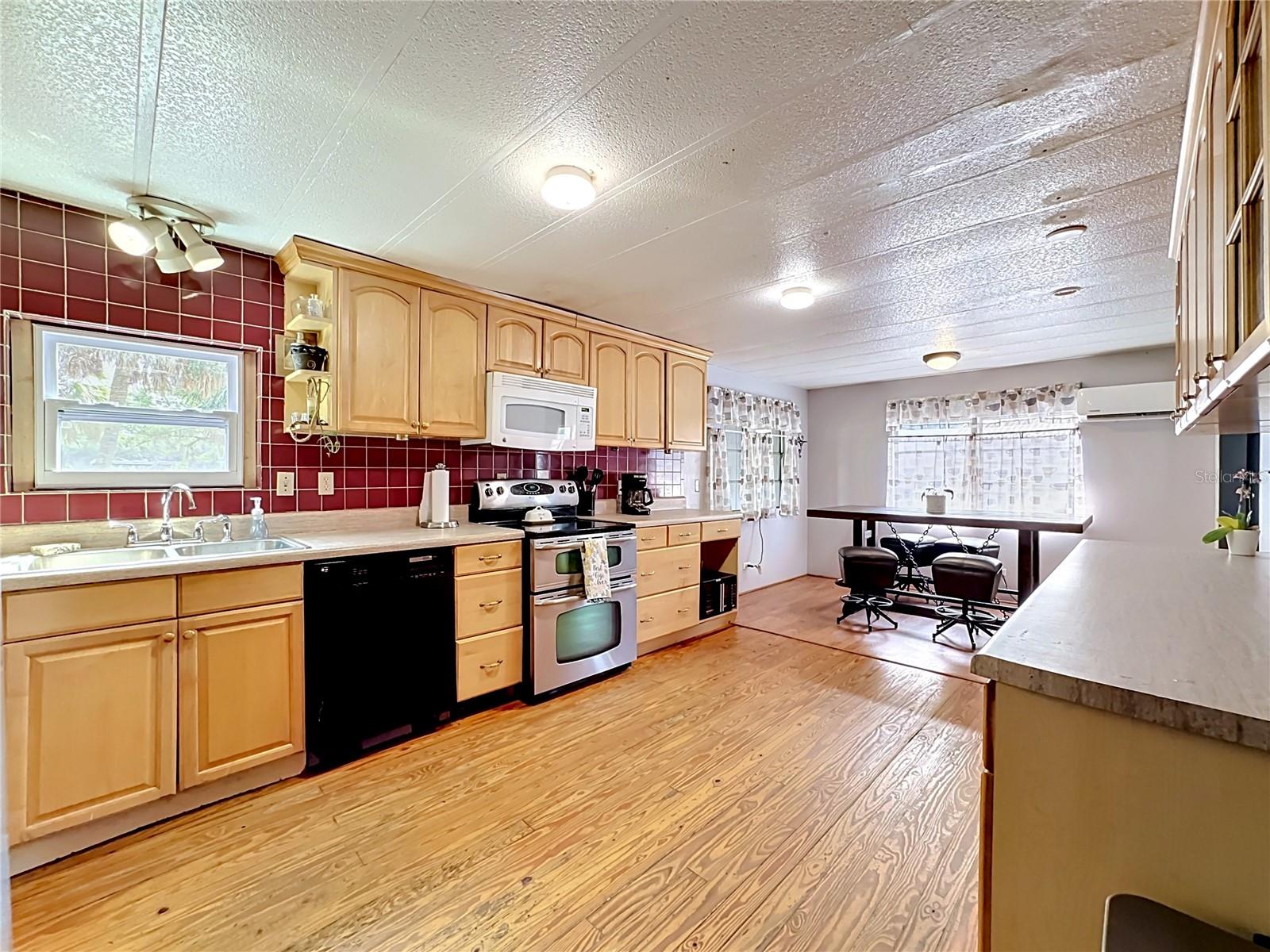 2514 RIVER BEND DR, RUSKIN, FL, 33570