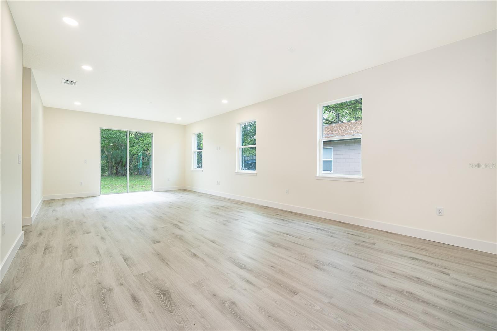 1317 DOUGLAS ST, SANFORD, FL, 32771