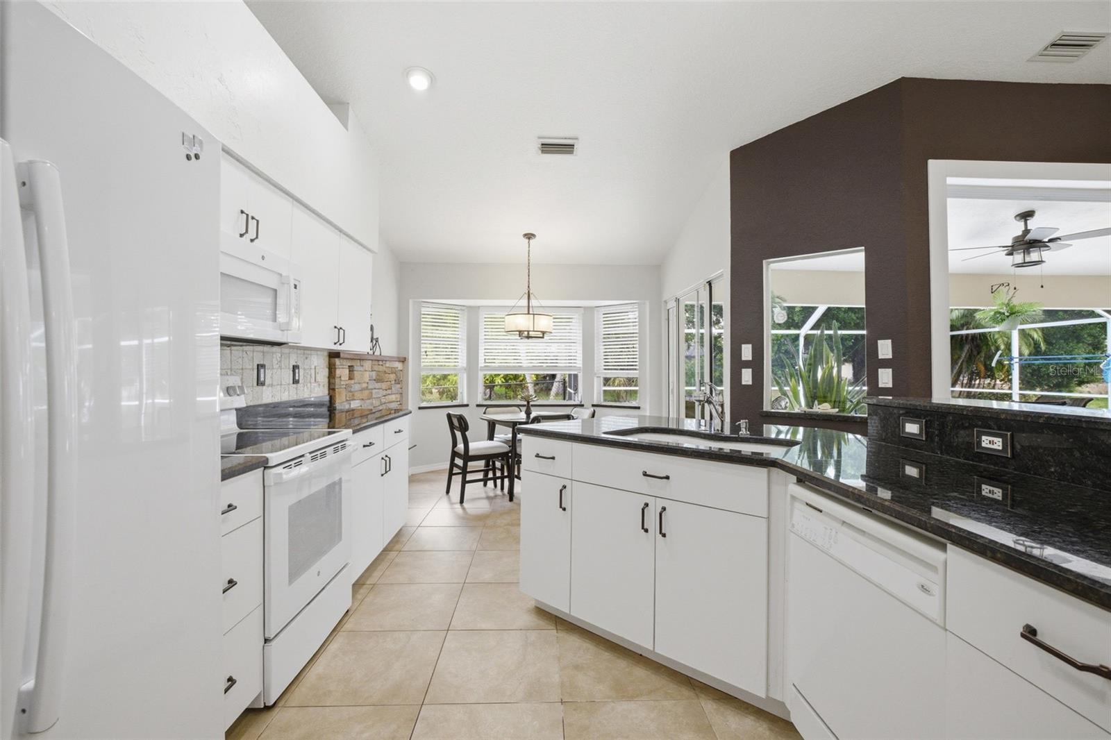 27180 TIERRA DEL FUEGO CIR, PUNTA GORDA, FL, 33983
