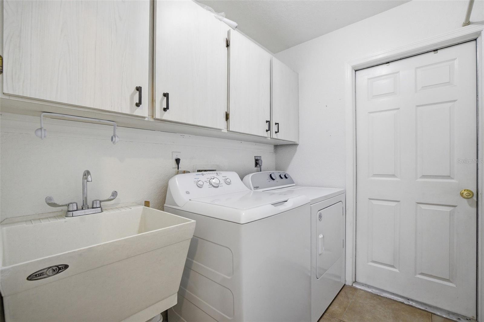 27180 TIERRA DEL FUEGO CIR, PUNTA GORDA, FL, 33983