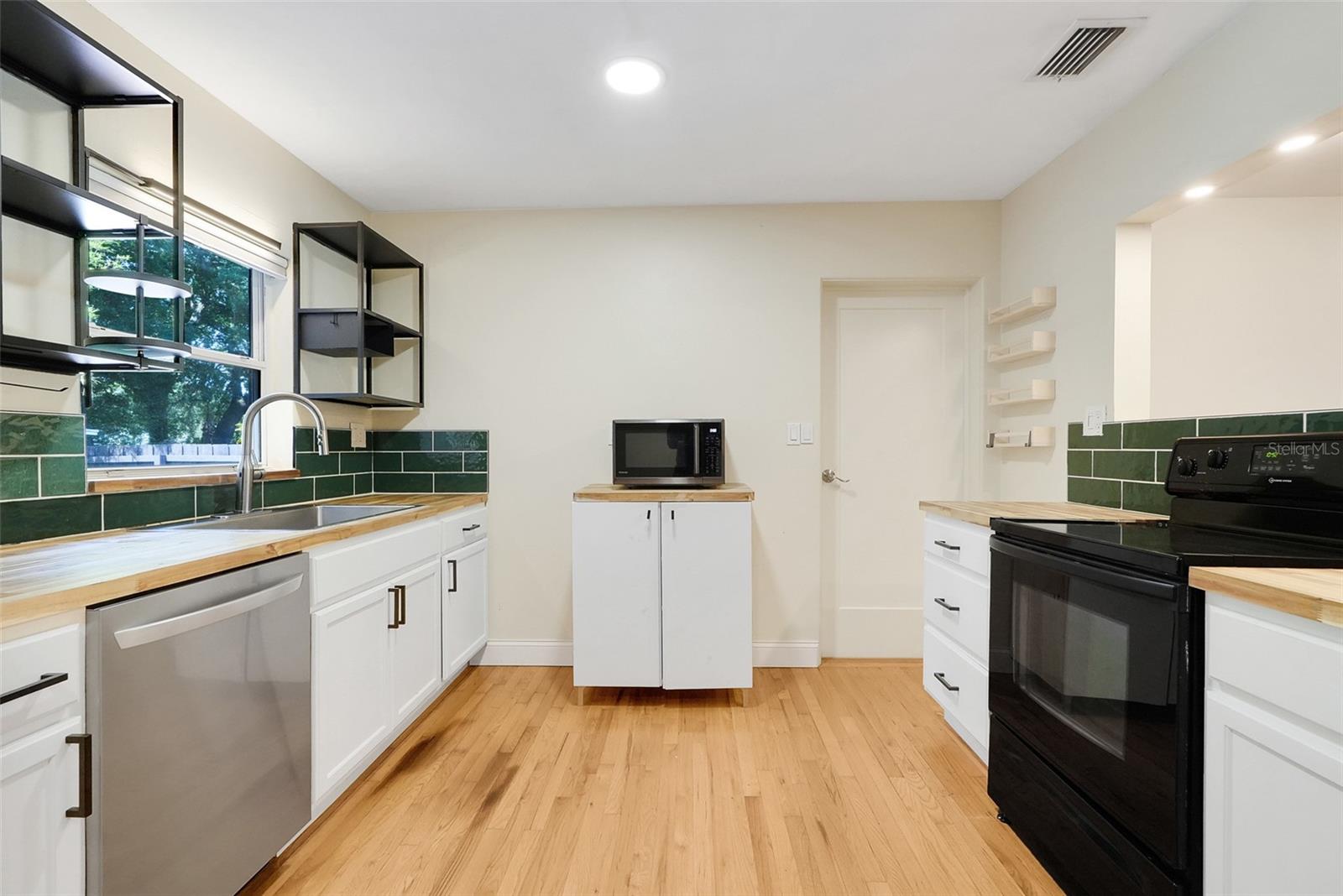1818 GARVIN ST, ORLANDO, FL, 32803