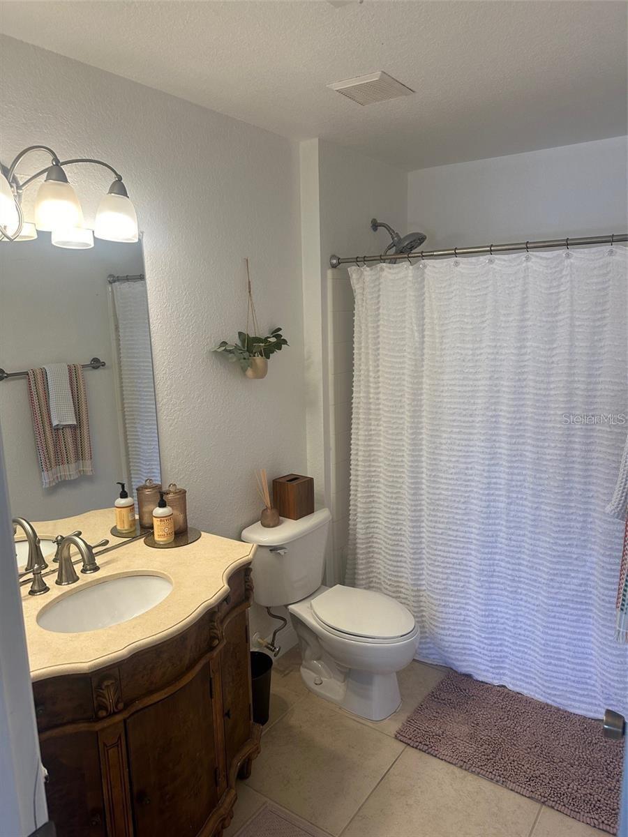 8926 MANOR LOOP #202, LAKEWOOD RANCH, FL, 34202