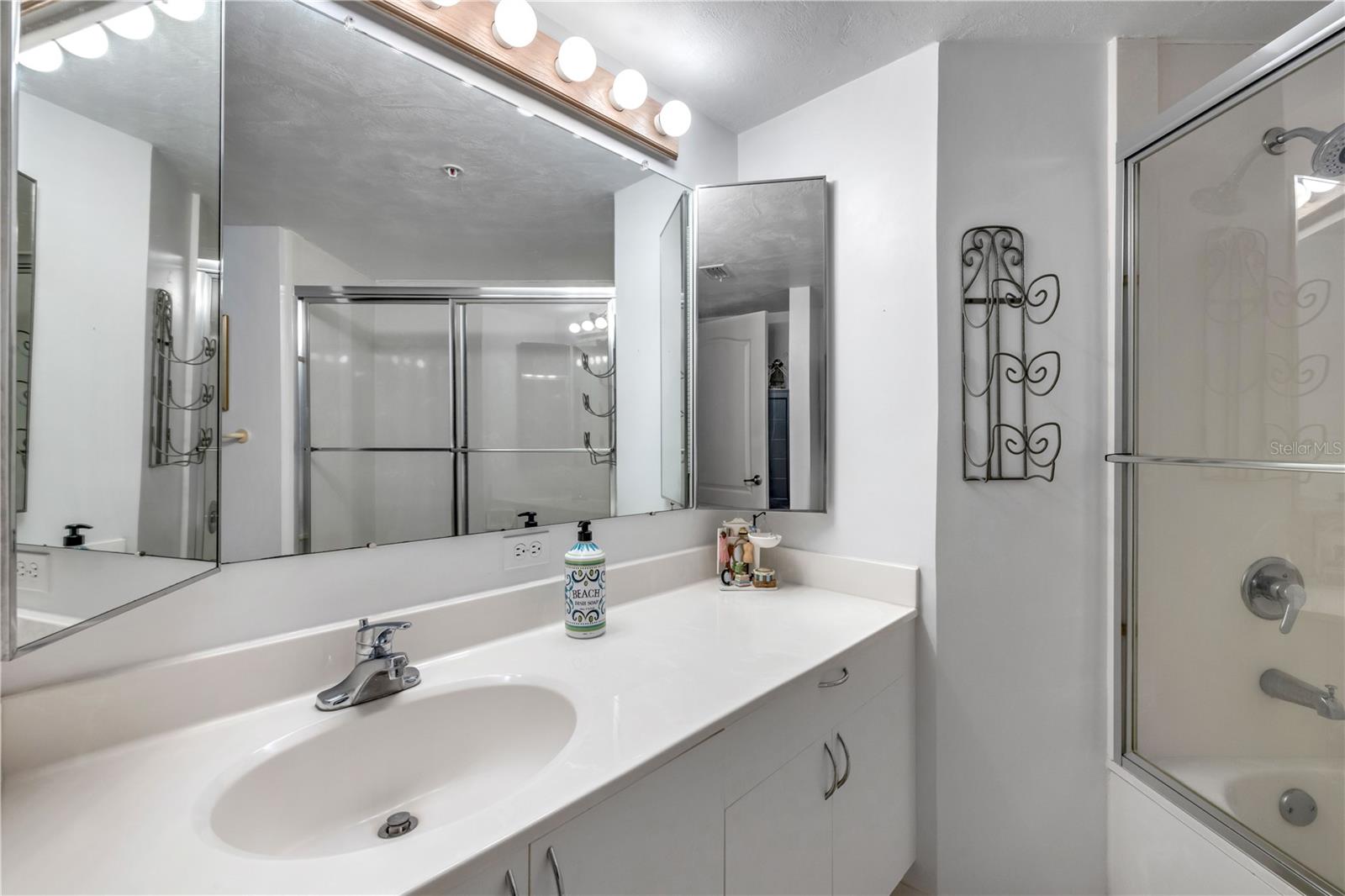 2937 S ATLANTIC AVE #206, DAYTONA BEACH SHORES, FL, 32118