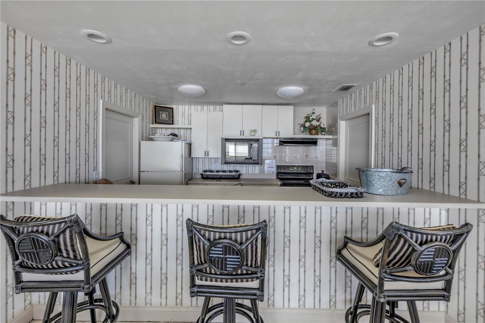 2937 S ATLANTIC AVE #206, DAYTONA BEACH SHORES, FL, 32118