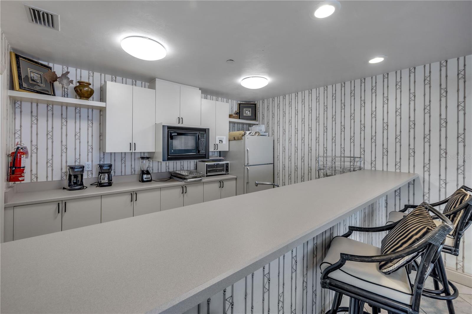 2937 S ATLANTIC AVE #206, DAYTONA BEACH SHORES, FL, 32118