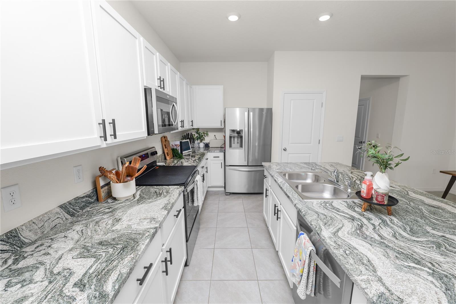 3830 SUNFLOWER FIELD PL, PLANT CITY, FL, 33565