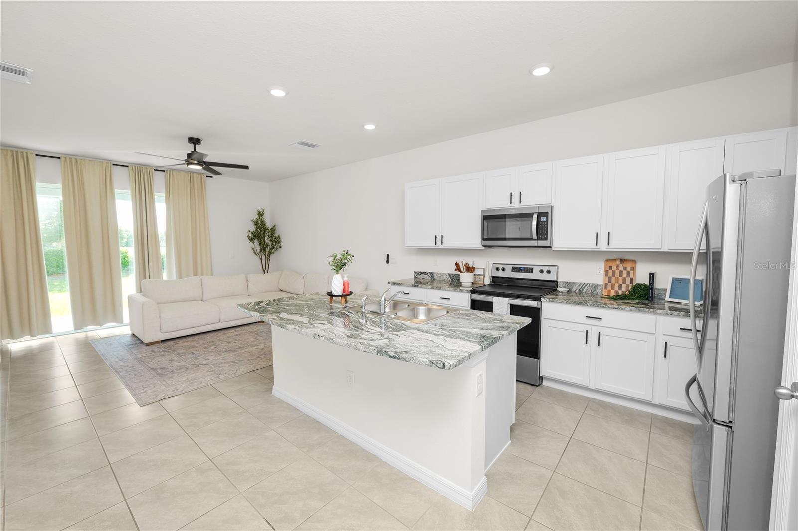 3830 SUNFLOWER FIELD PL, PLANT CITY, FL, 33565