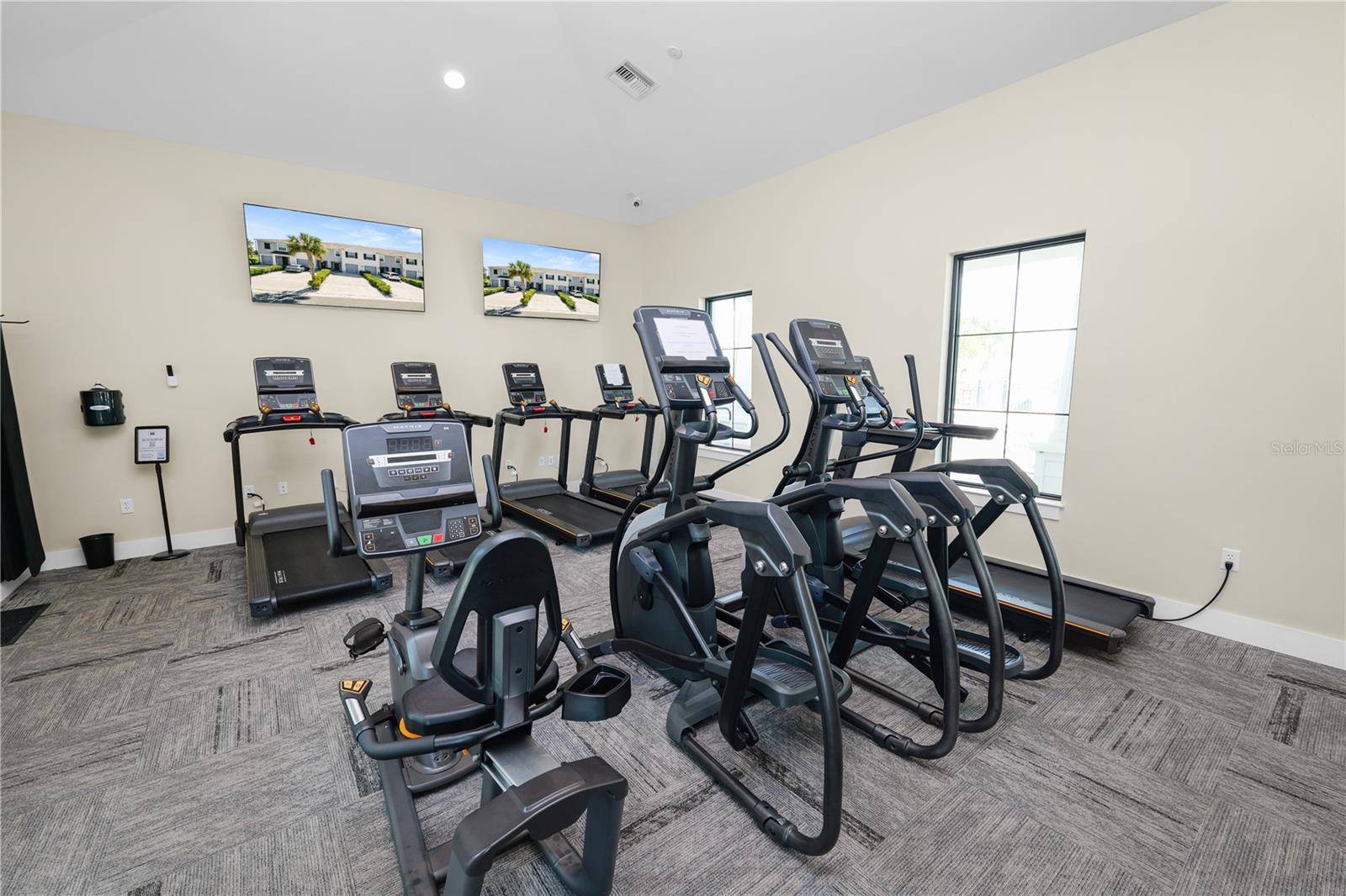 3830 SUNFLOWER FIELD PL, PLANT CITY, FL, 33565