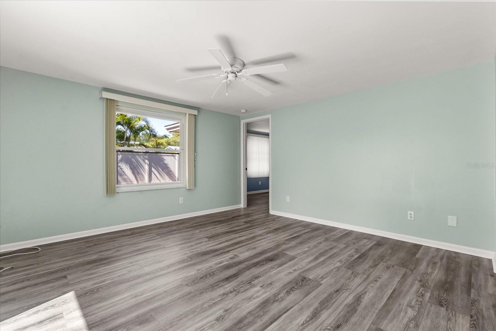 620 JACARANDA ST, DUNEDIN, FL, 34698
