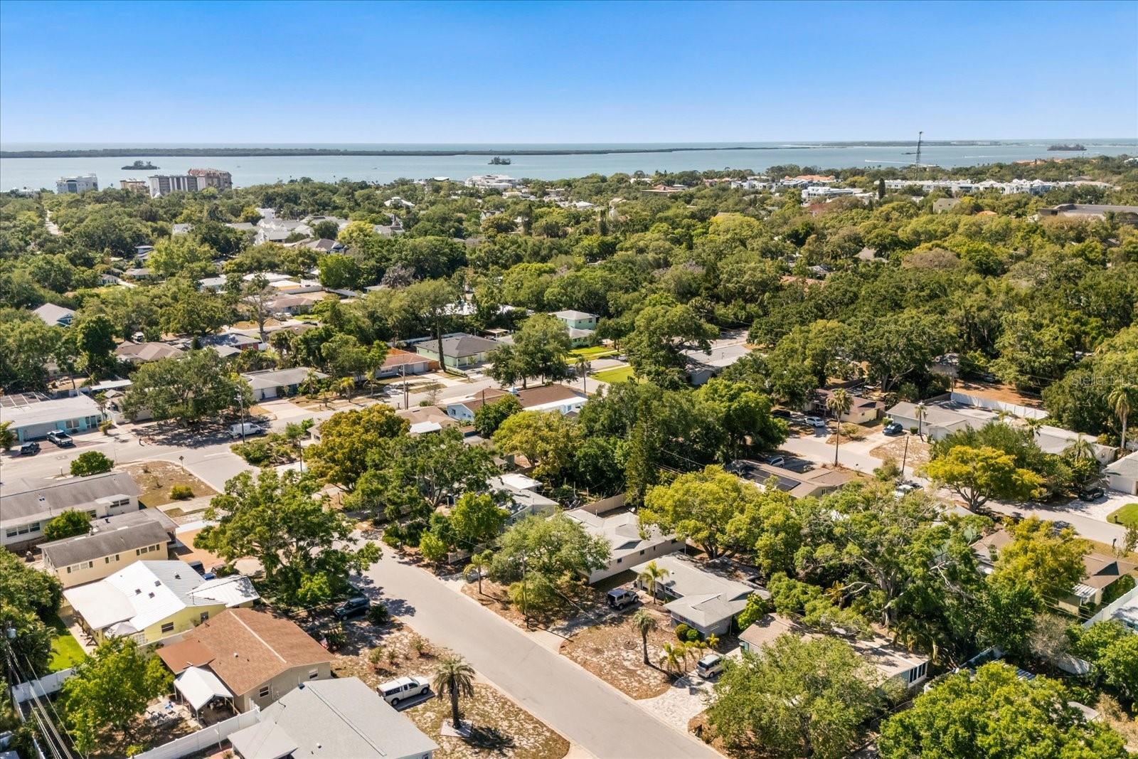 620 JACARANDA ST, DUNEDIN, FL, 34698