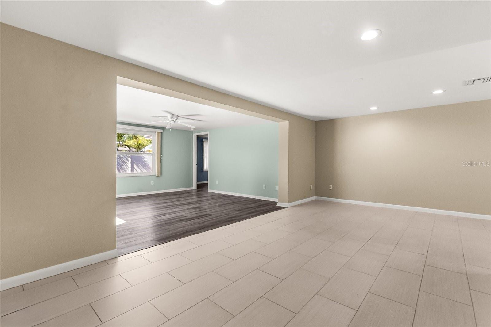 620 JACARANDA ST, DUNEDIN, FL, 34698