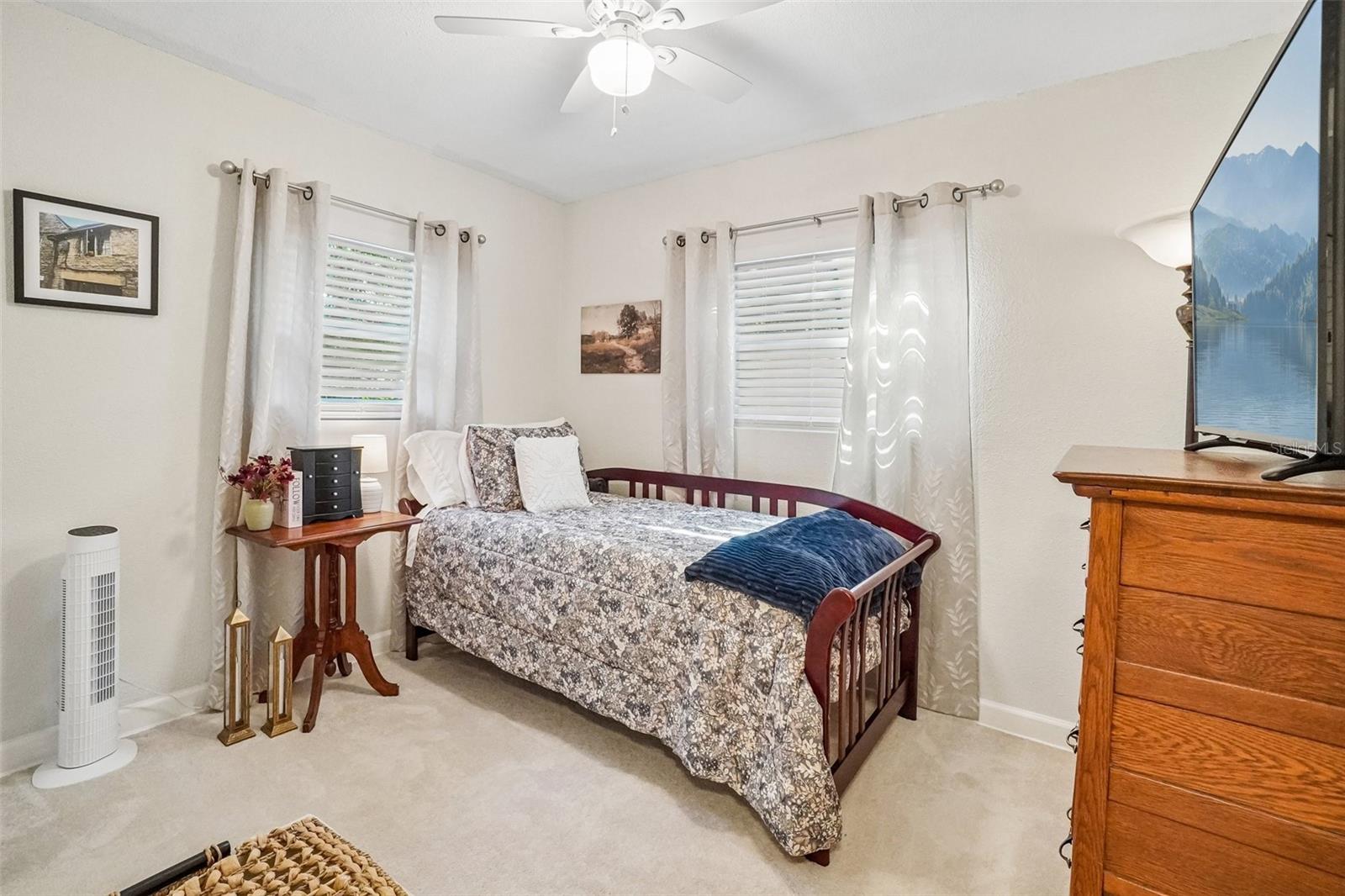 5389 55TH AVE N, ST PETERSBURG, FL, 33709