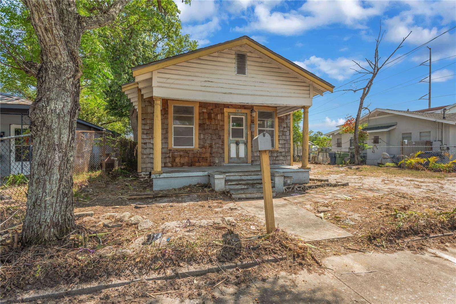 2505 E 17TH AVE, TAMPA, FL, 33605