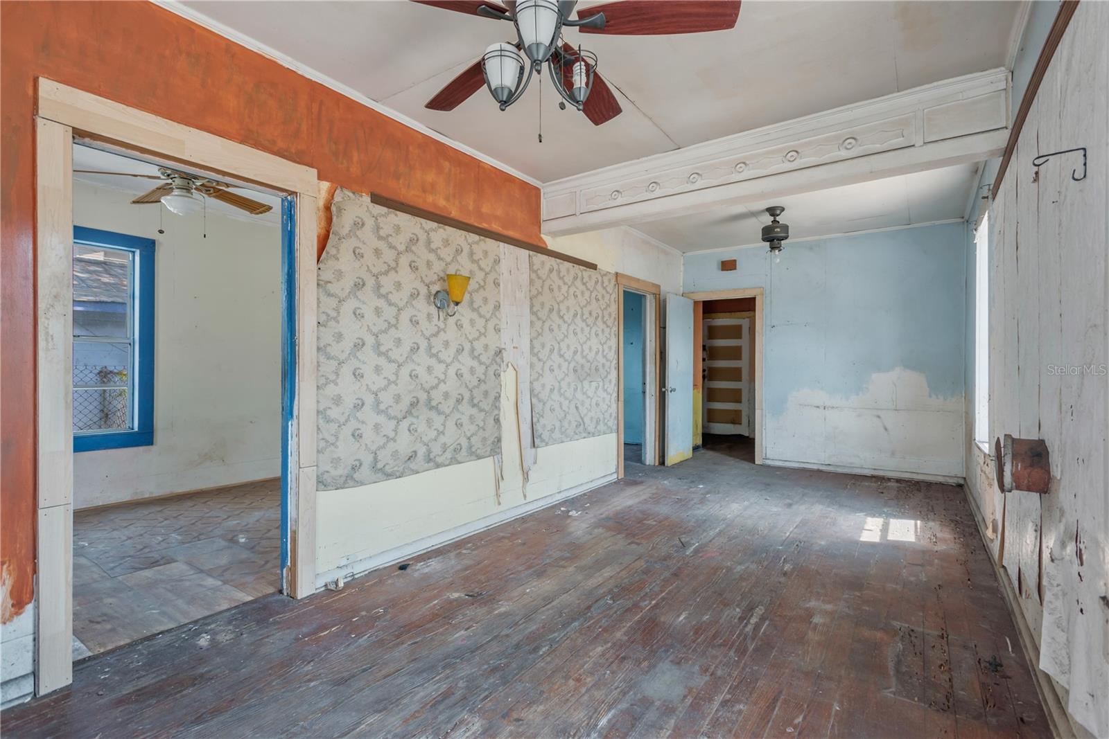 2505 E 17TH AVE, TAMPA, FL, 33605