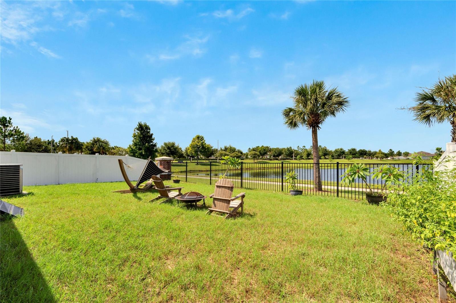 11355 LELAND GROVES DR, RIVERVIEW, FL, 33579